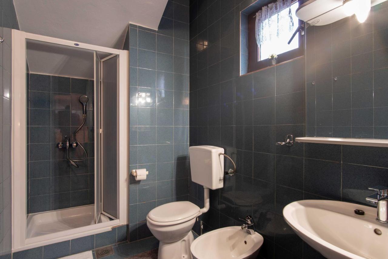 Appartement Ostaric à Mandre Extérieur photo