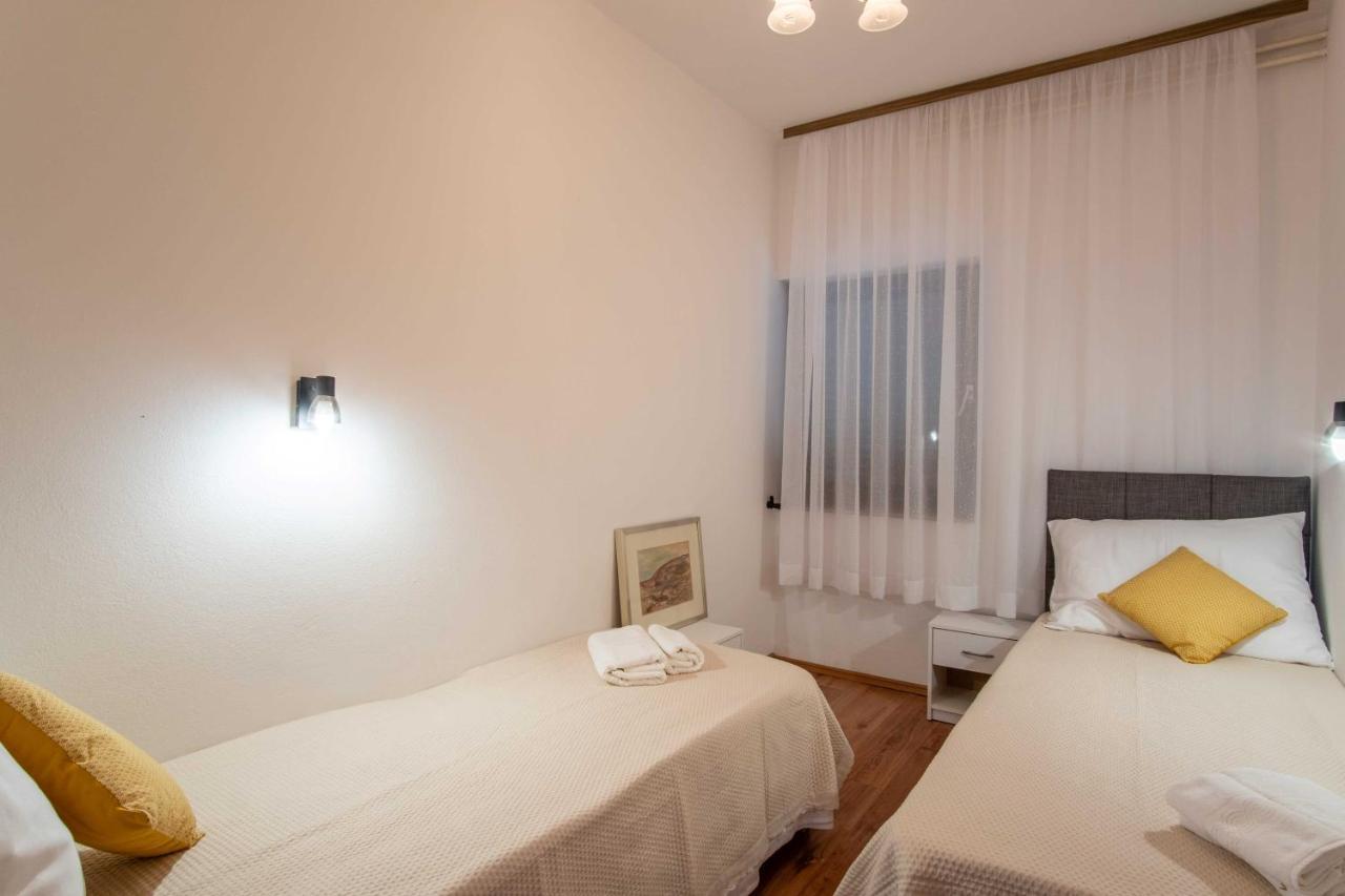 Appartement Ostaric à Mandre Extérieur photo