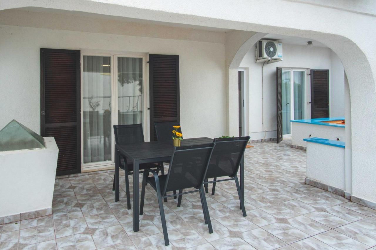 Appartement Ostaric à Mandre Extérieur photo