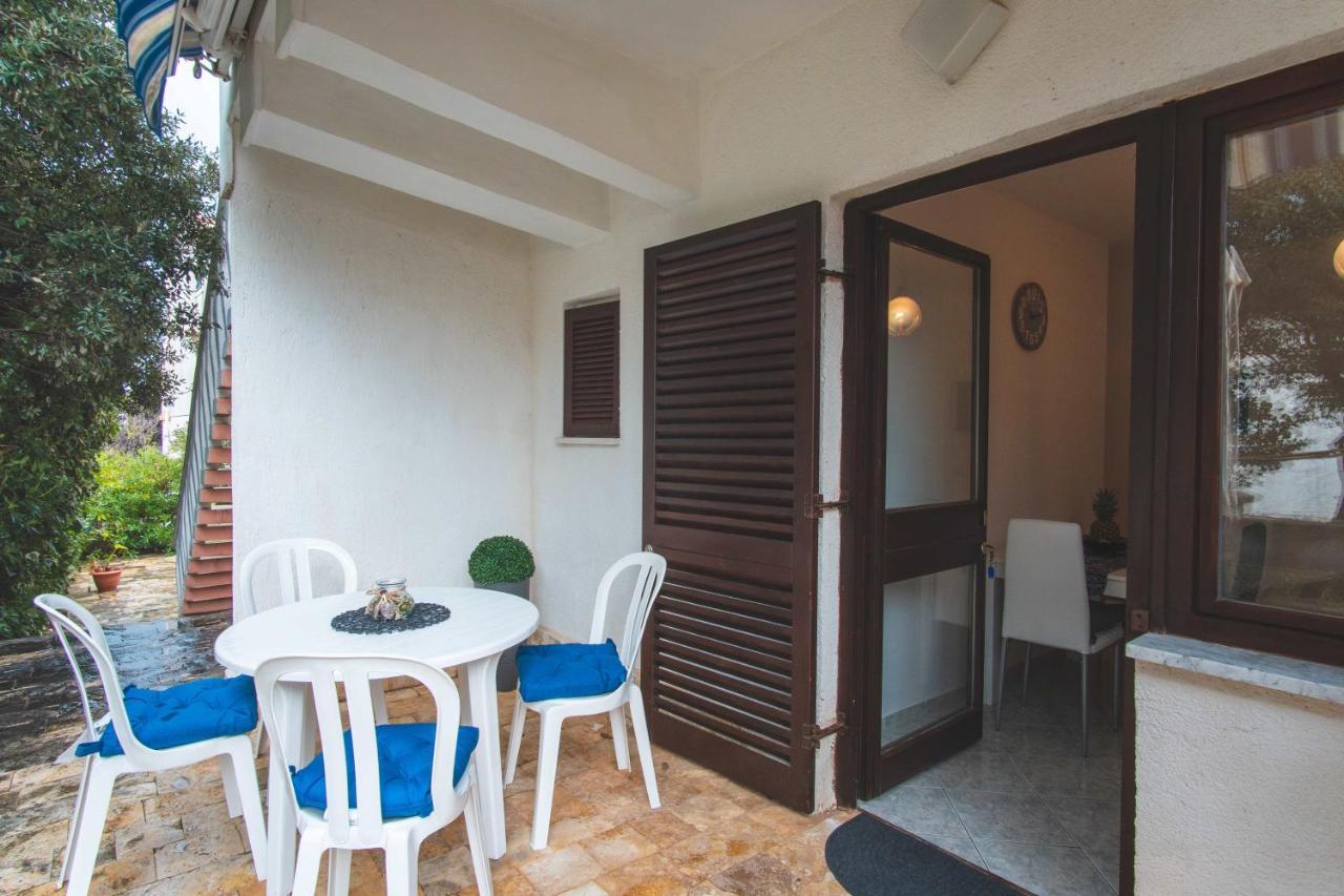 Appartement Ostaric à Mandre Extérieur photo